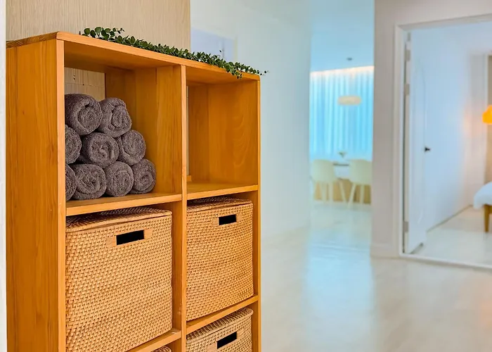 Large For 10 People, Near Jongno, Itaewon , Seongsu,family Trip Apartamento Seúl